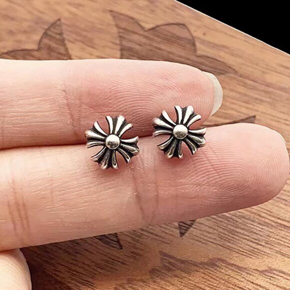 Chrome Hearts Cross Earrings - Picture 1 of 6